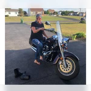 Meet your Posher, Josee